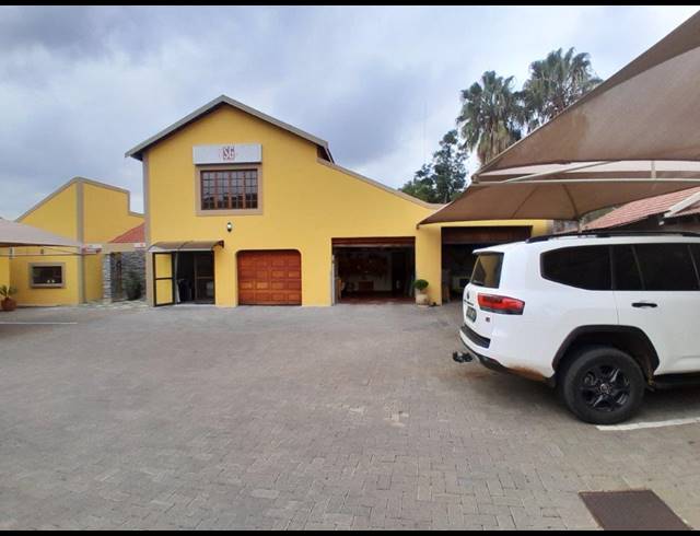 870M² BED & BREAKFAST FOR SALE IN SAFARI GARDENS